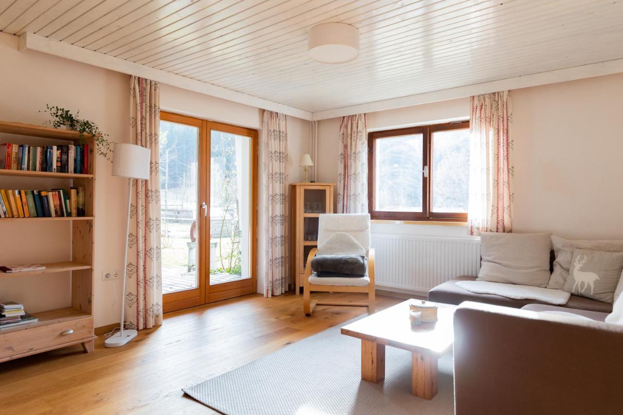 Buehlhaeusl Apartment Gruenau im Almtal Exterior photo